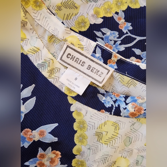 Anthropologie Chris Benz "Aunt Esther Cameo Blouse" Size 0 - Picture 8 of 9